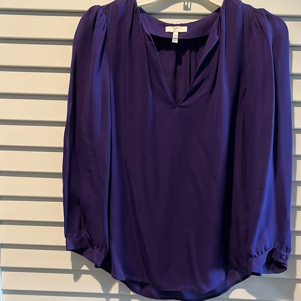 JOIE. Purple silk long sleeve blouse. Size xs. Perfect condition